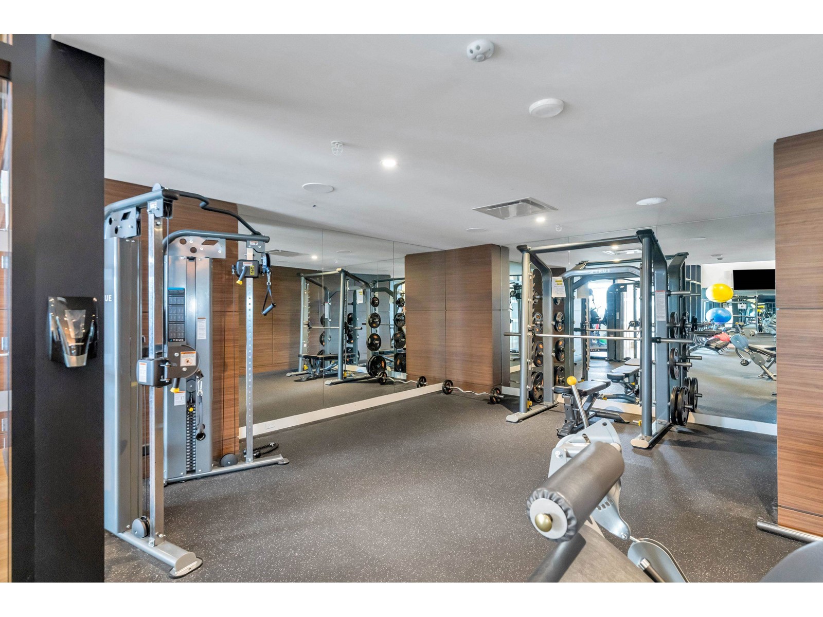 707 1526 FINLAY STREET, White Rock