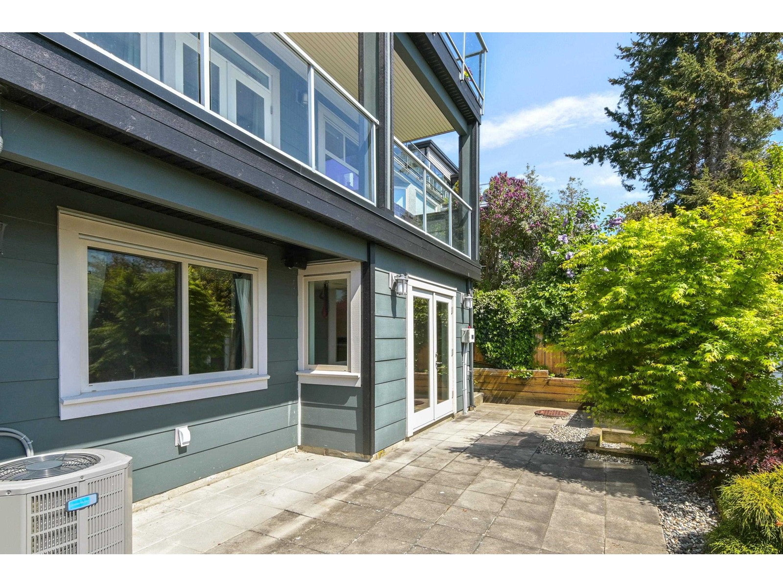 14738 MCDONALD AVENUE, White Rock