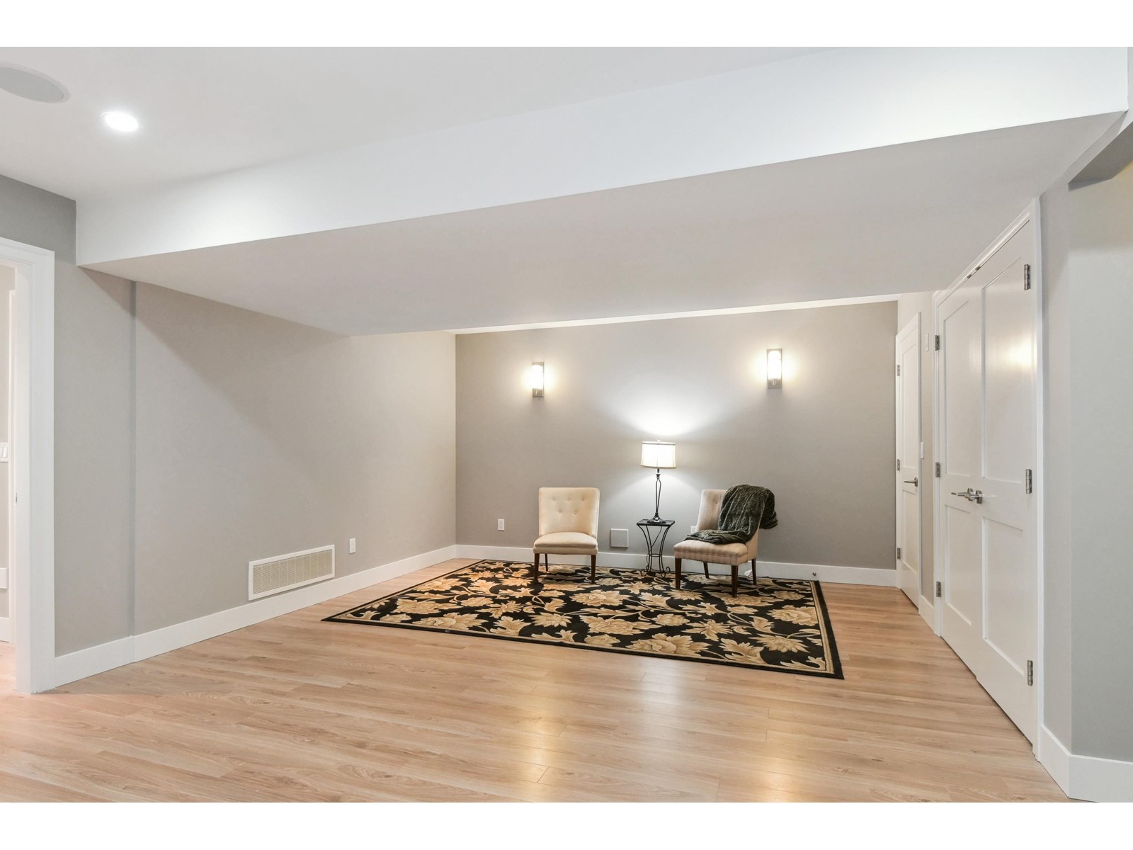 14738 MCDONALD AVENUE, White Rock