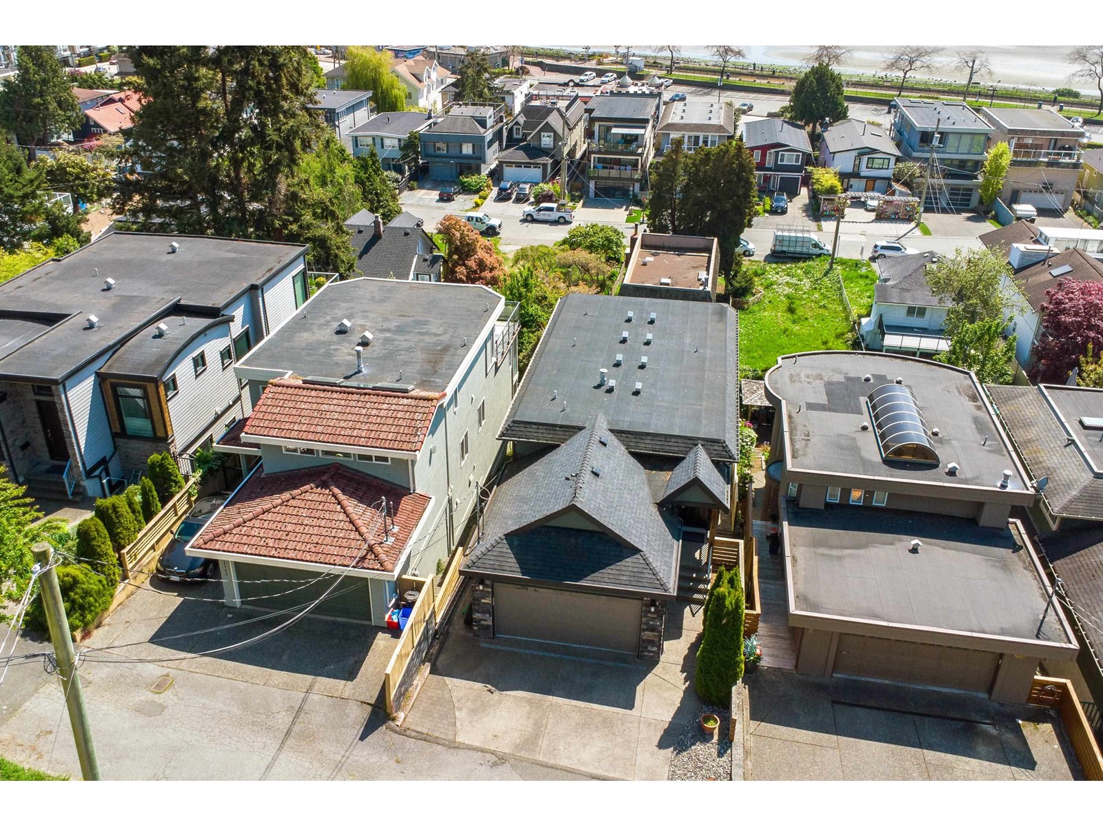 14738 MCDONALD AVENUE, White Rock