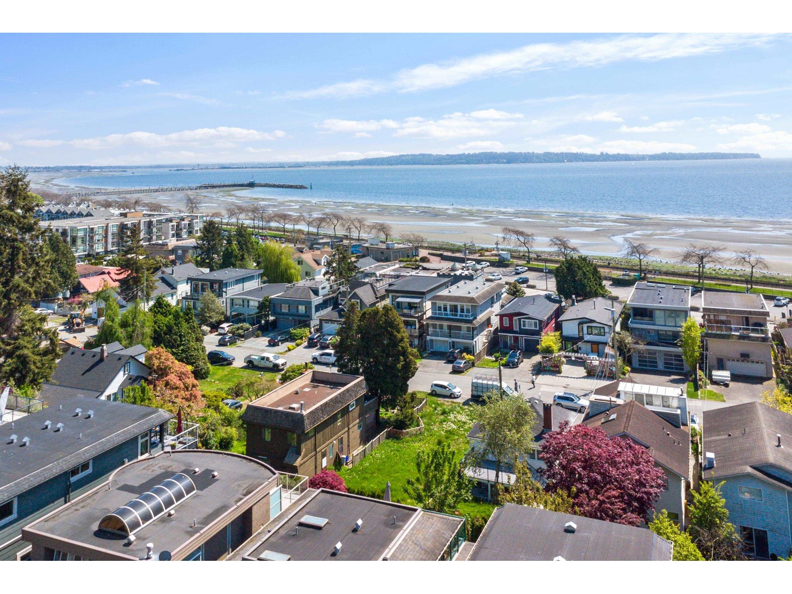 14738 MCDONALD AVENUE, White Rock