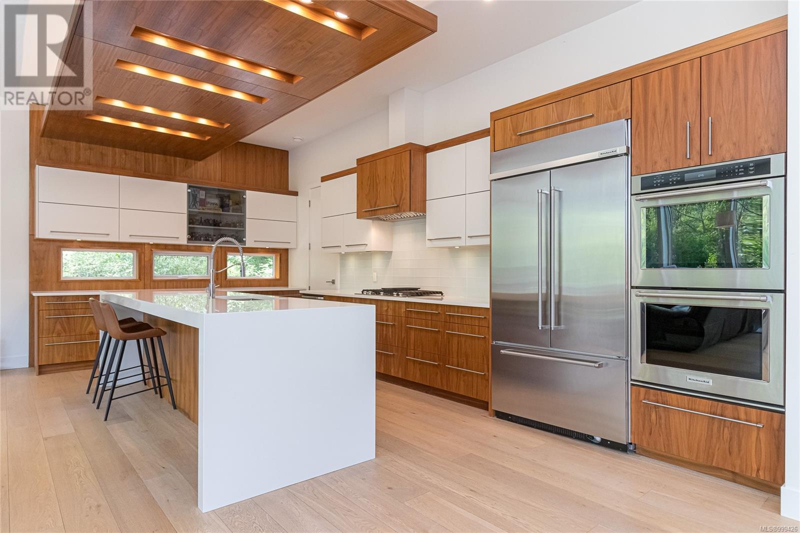  1165 Royal Oak Drive, Saanich