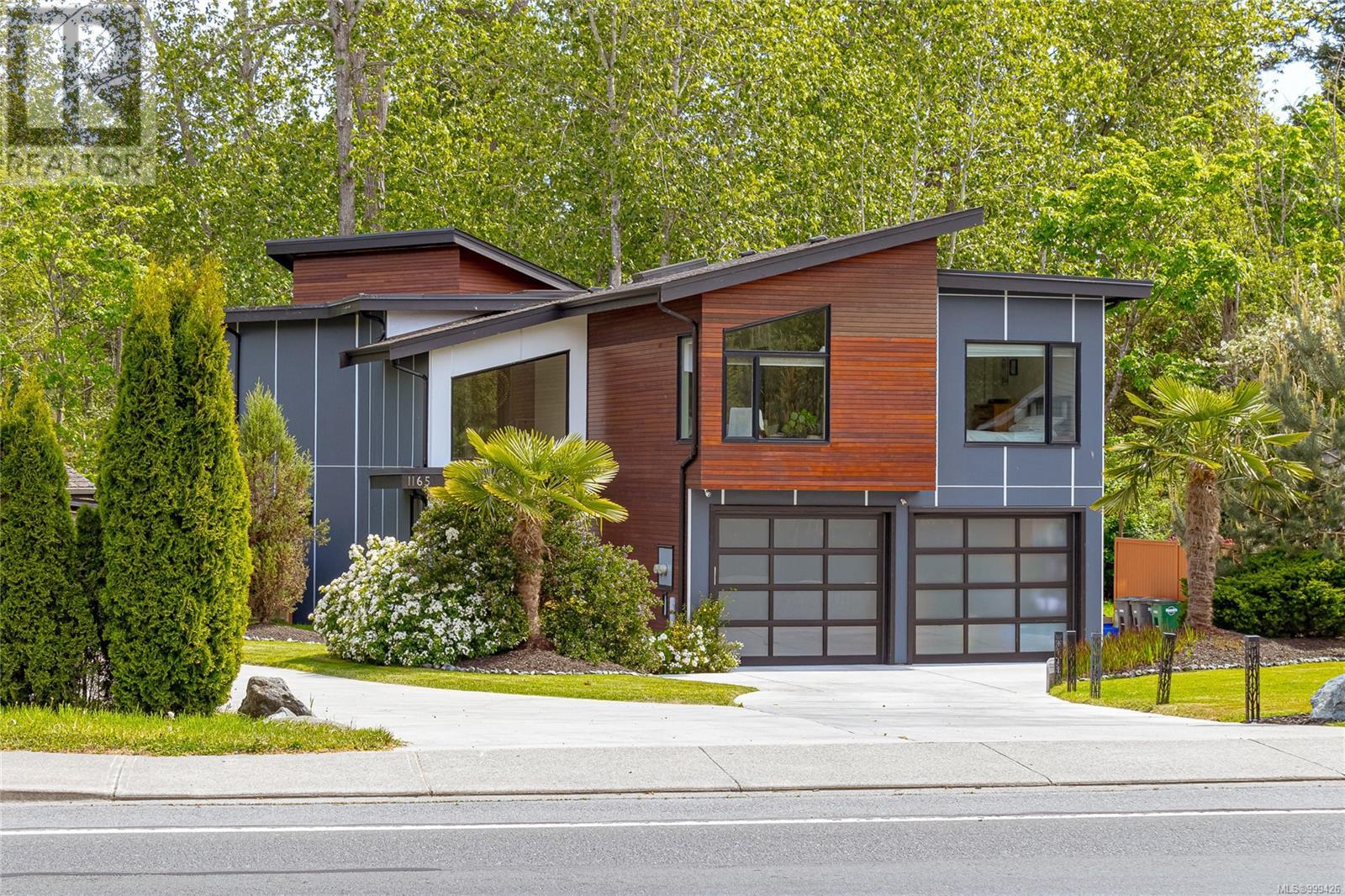  1165 Royal Oak Drive, Saanich