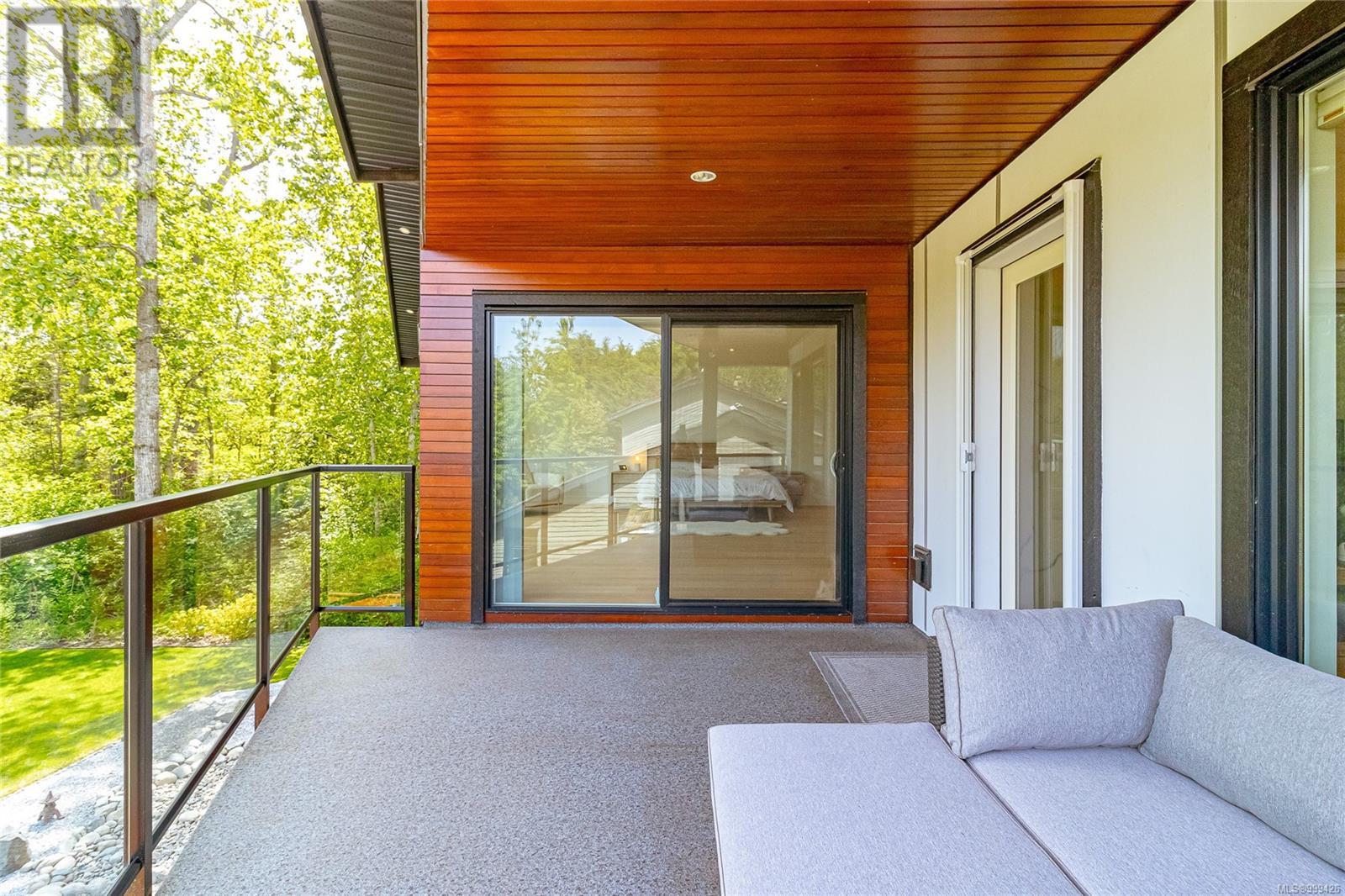  1165 Royal Oak Drive, Saanich