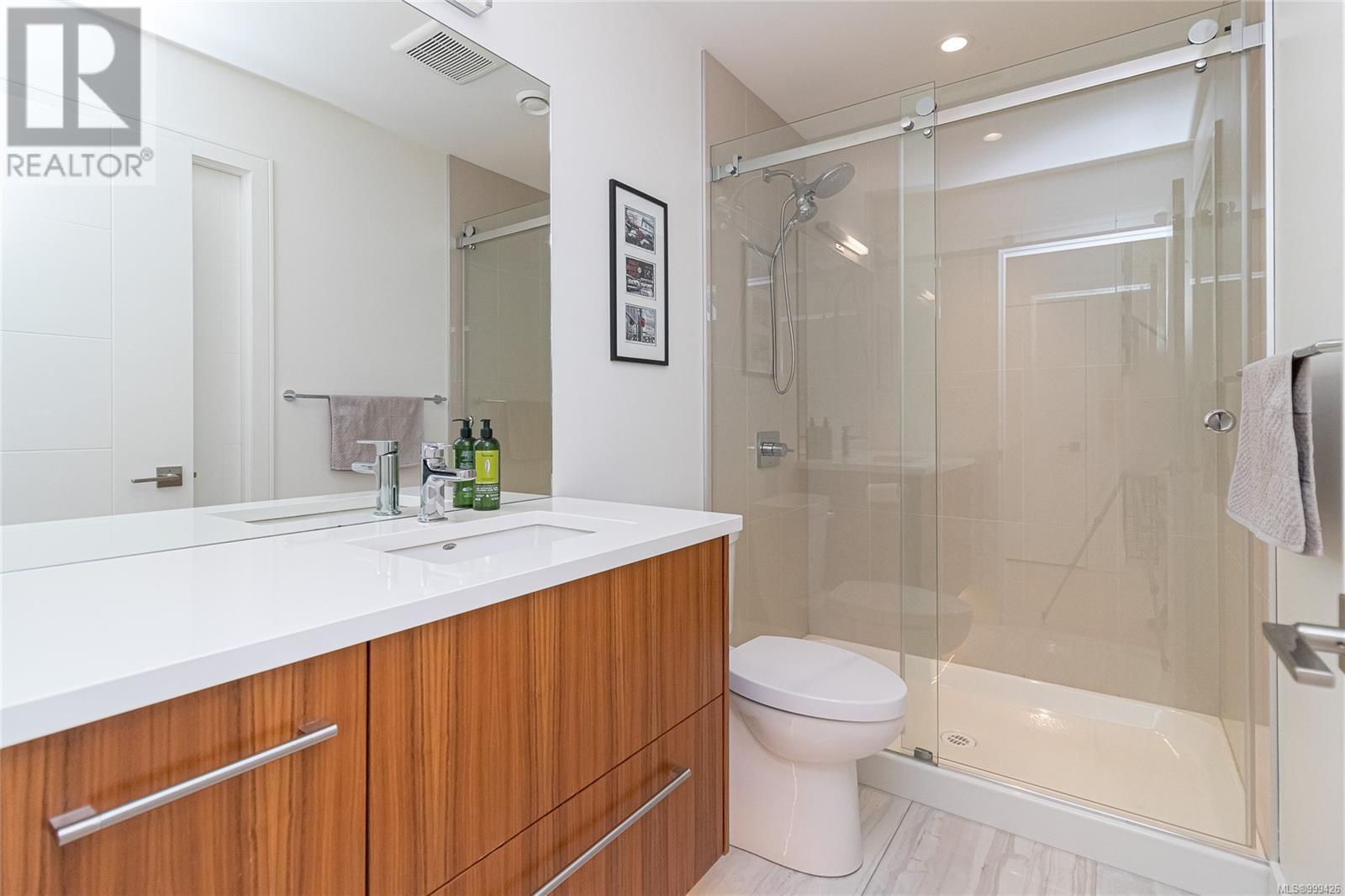  1165 Royal Oak Drive, Saanich