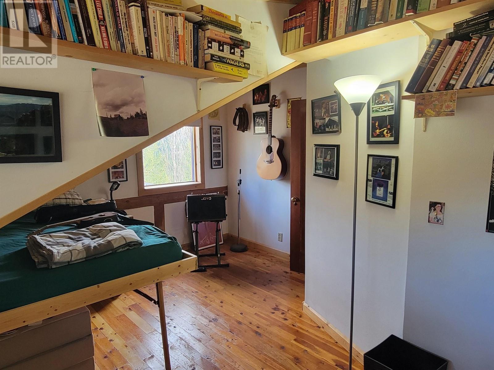 111 HARDING ROAD, Williams Lake