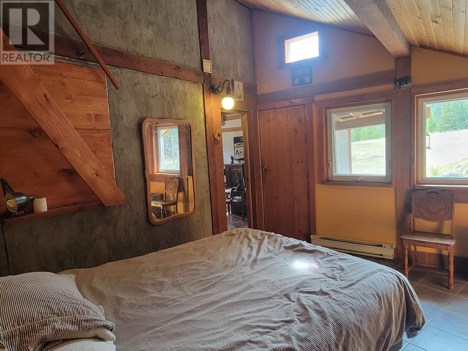 111 HARDING ROAD, Williams Lake
