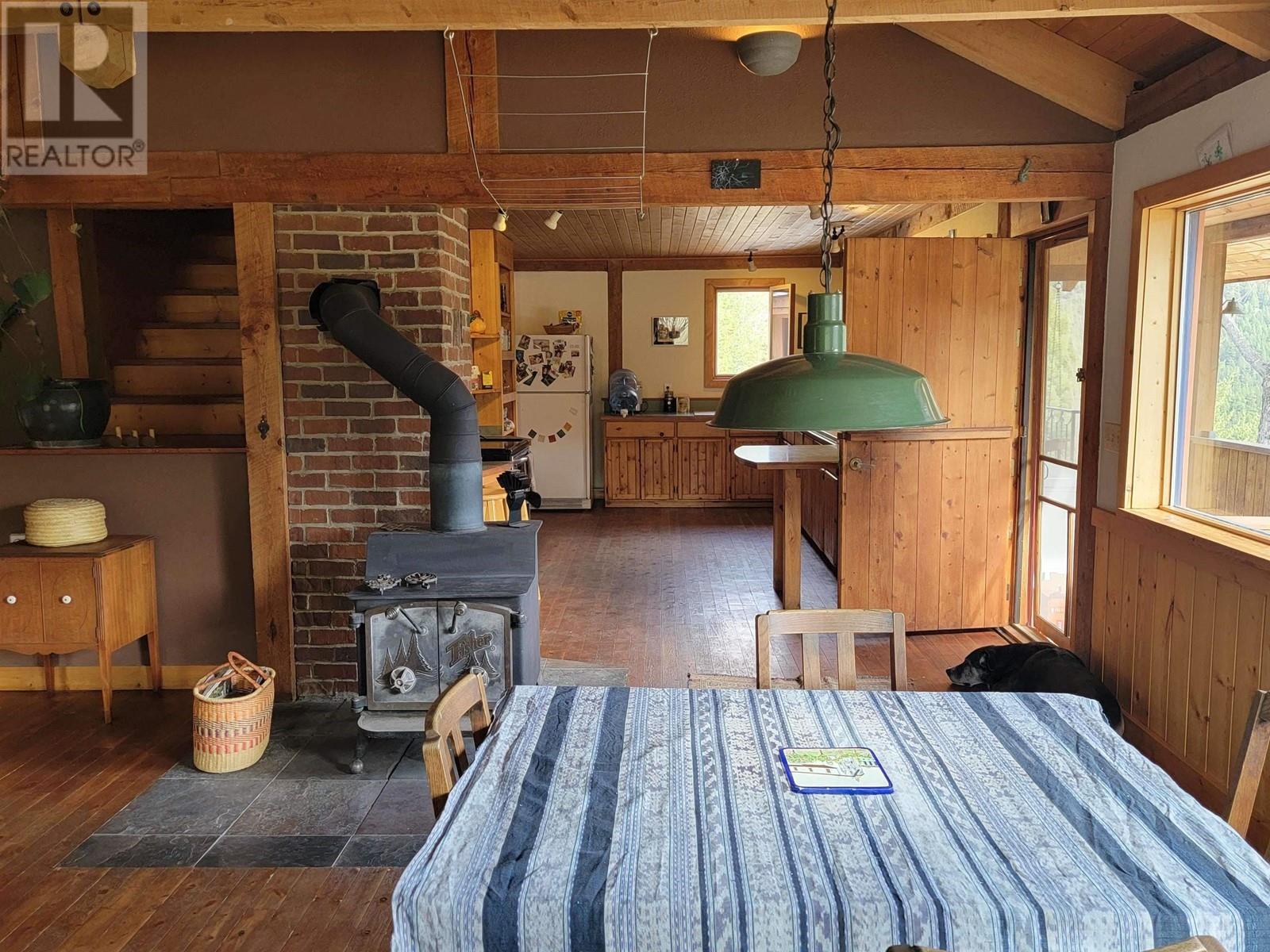 111 HARDING ROAD, Williams Lake