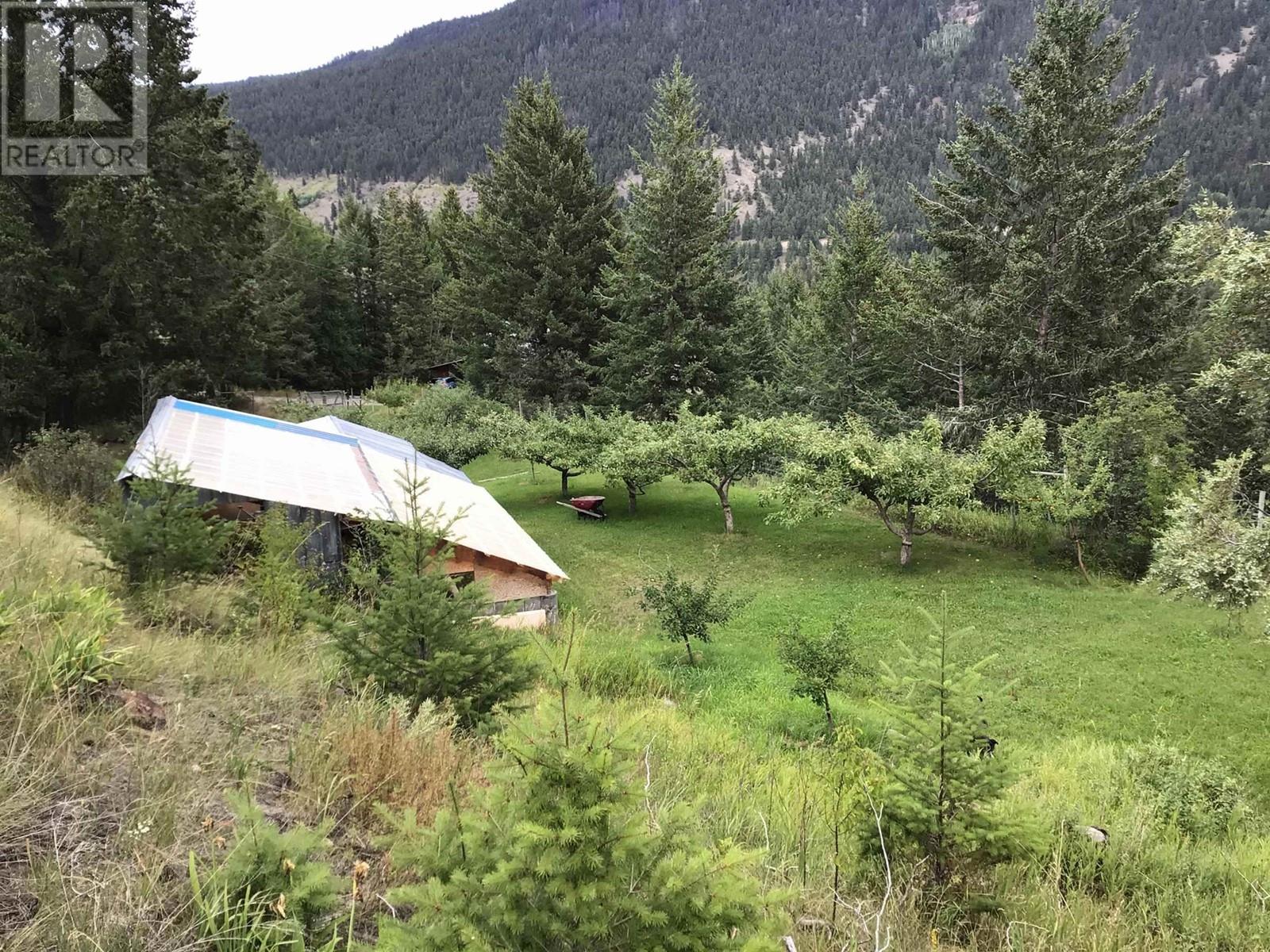 111 HARDING ROAD, Williams Lake