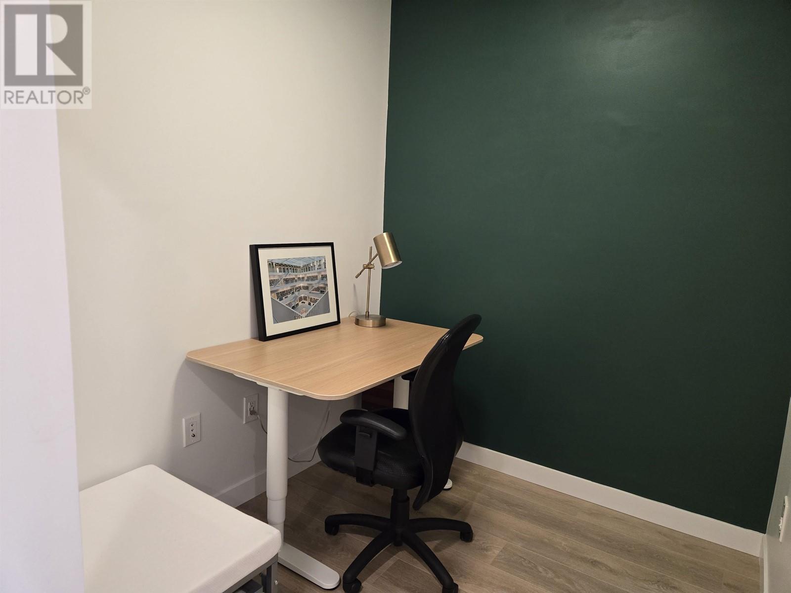 403 3018 ST GEORGE STREET, Port Moody real estate listing R3001322