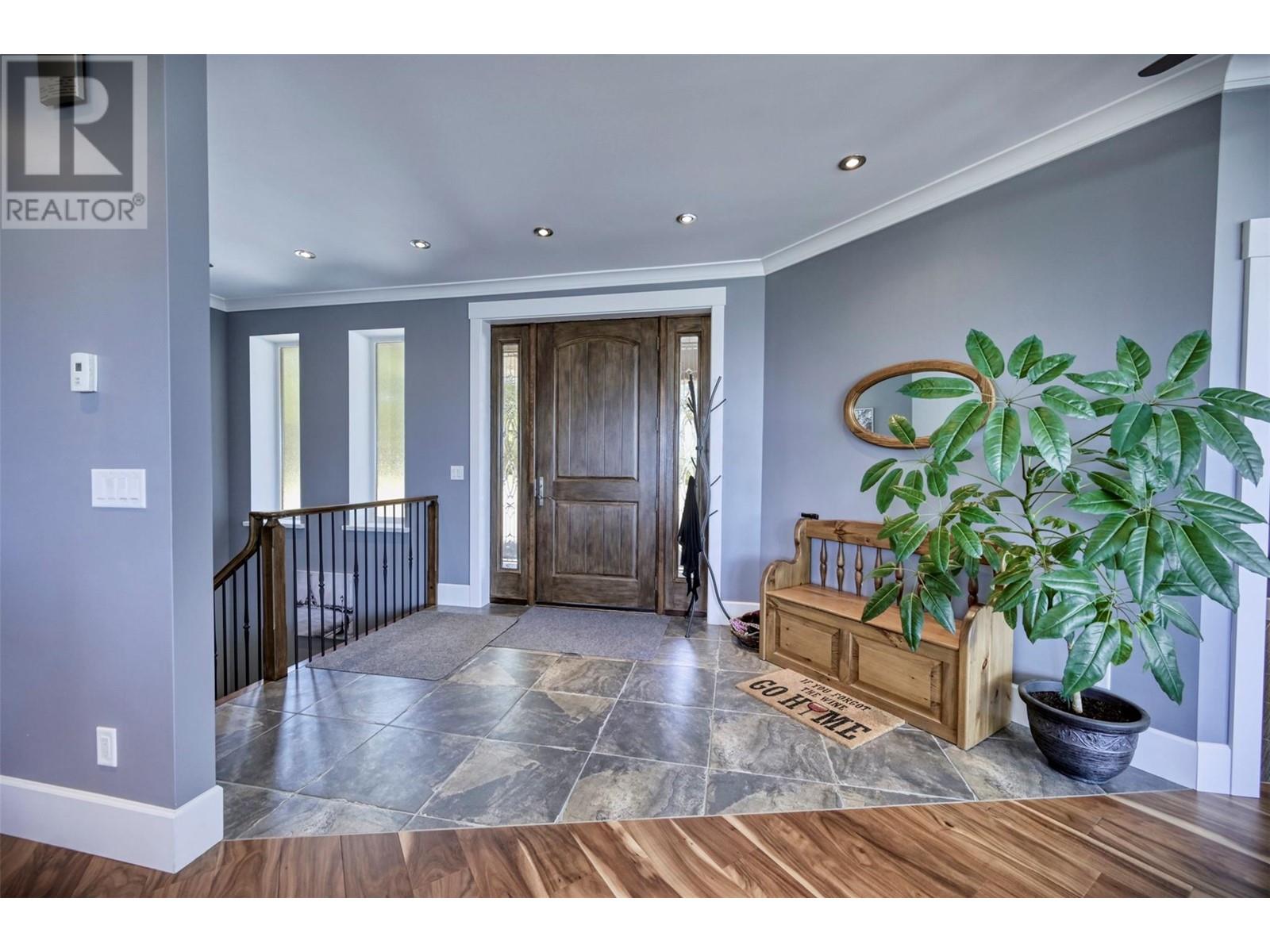 148 Sasquatch Trail, Osoyoos