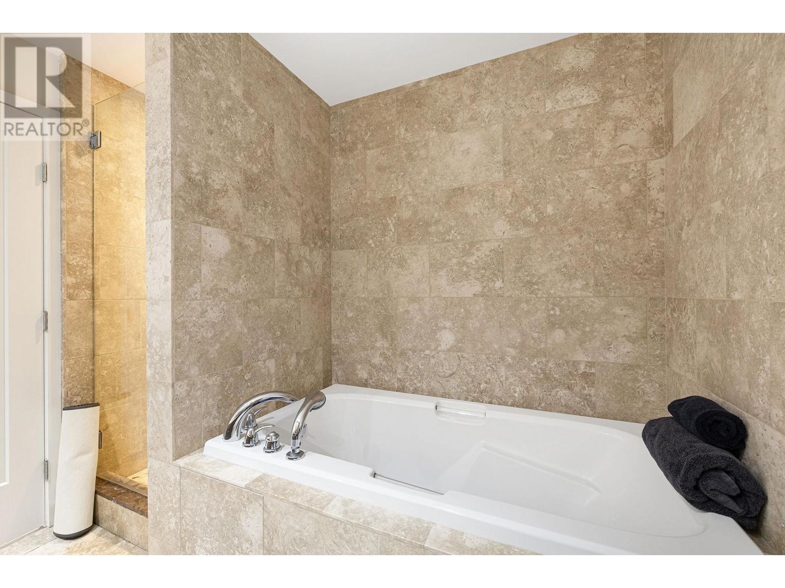 3603 1495 RICHARDS STREET, Vancouver