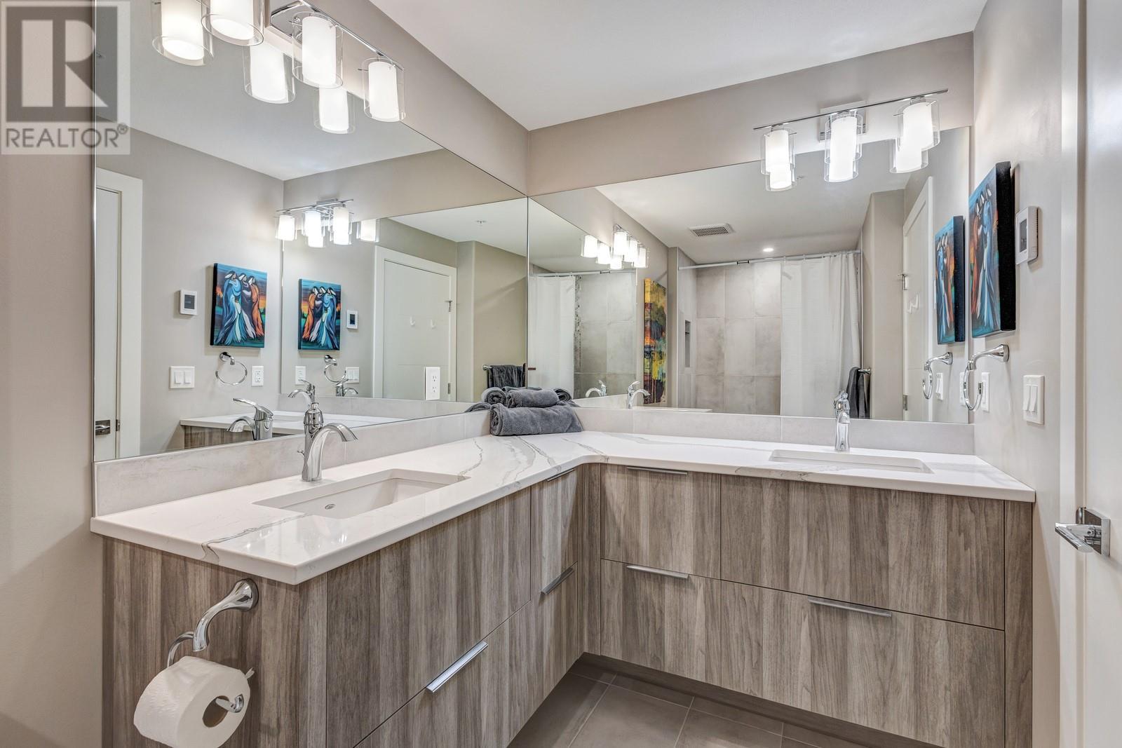 108 3475 Granite Close, Kelowna