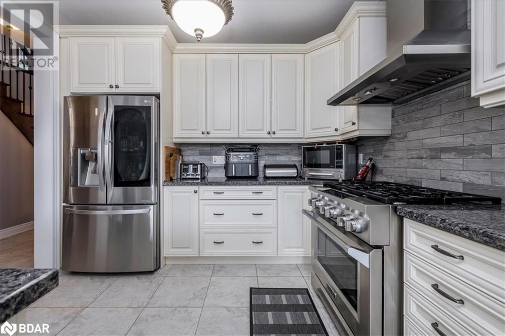 Photo 9 of 1171 Quarry Drive Drive, Innisfil ON
