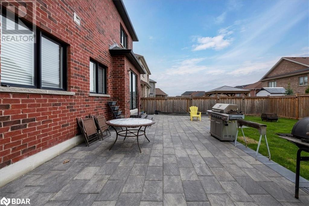 Photo 15 of 1171 Quarry Drive Drive, Innisfil ON