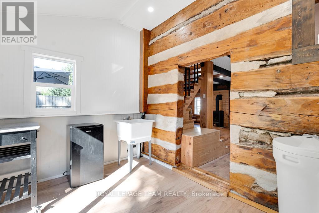 Photo 26 of 118 William Street, Merrickvillewolford ON
