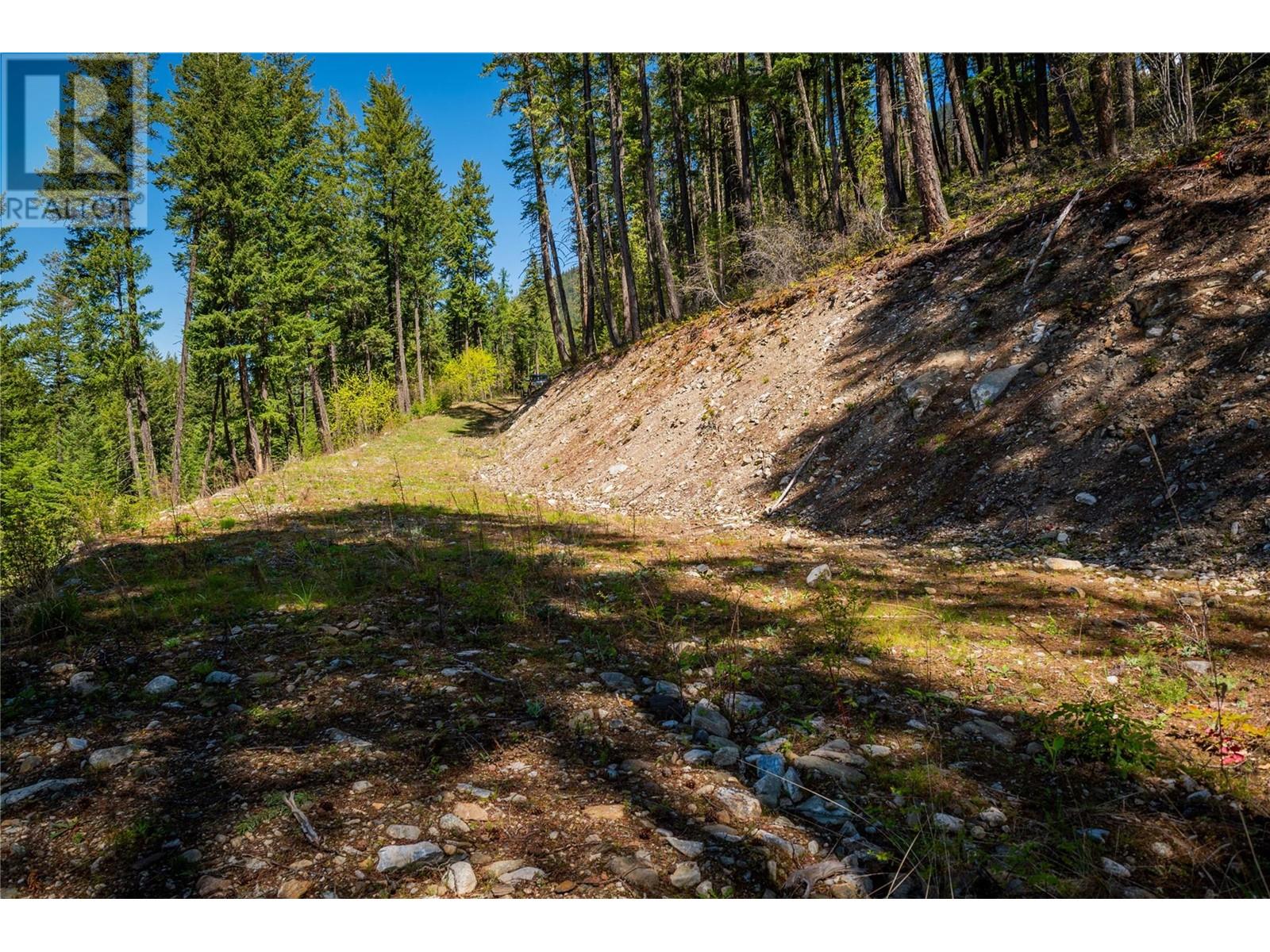 Photo 24 of 1423 Purcell Lane, Johnsons Landing BC