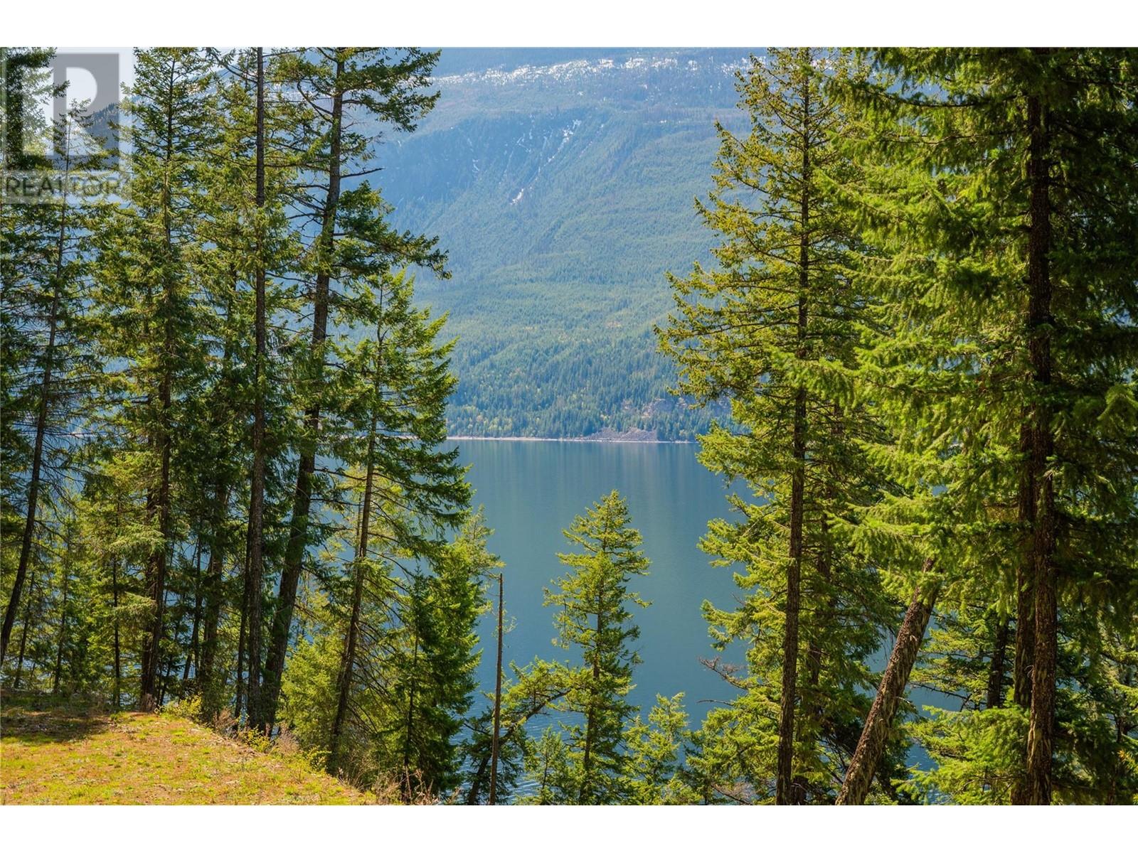 Photo 21 of 1423 Purcell Lane, Johnsons Landing BC