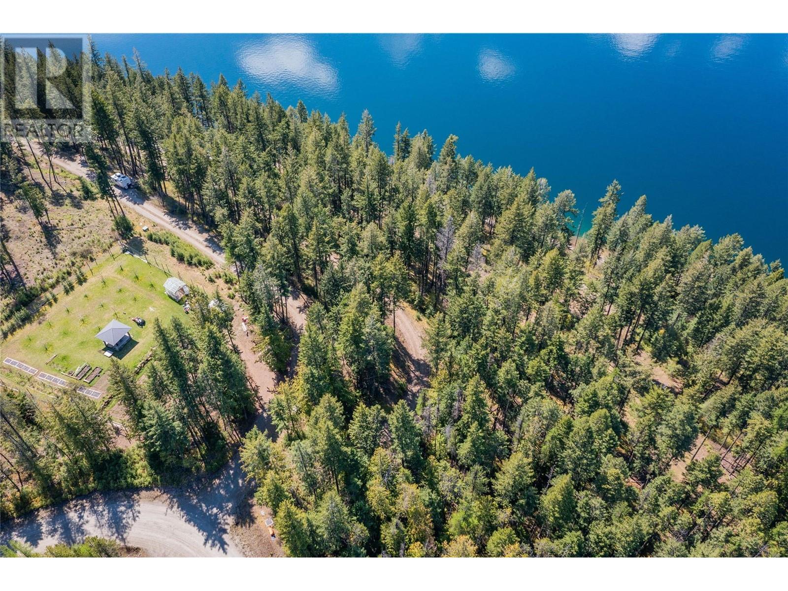 Photo 11 of 1423 Purcell Lane, Johnsons Landing BC