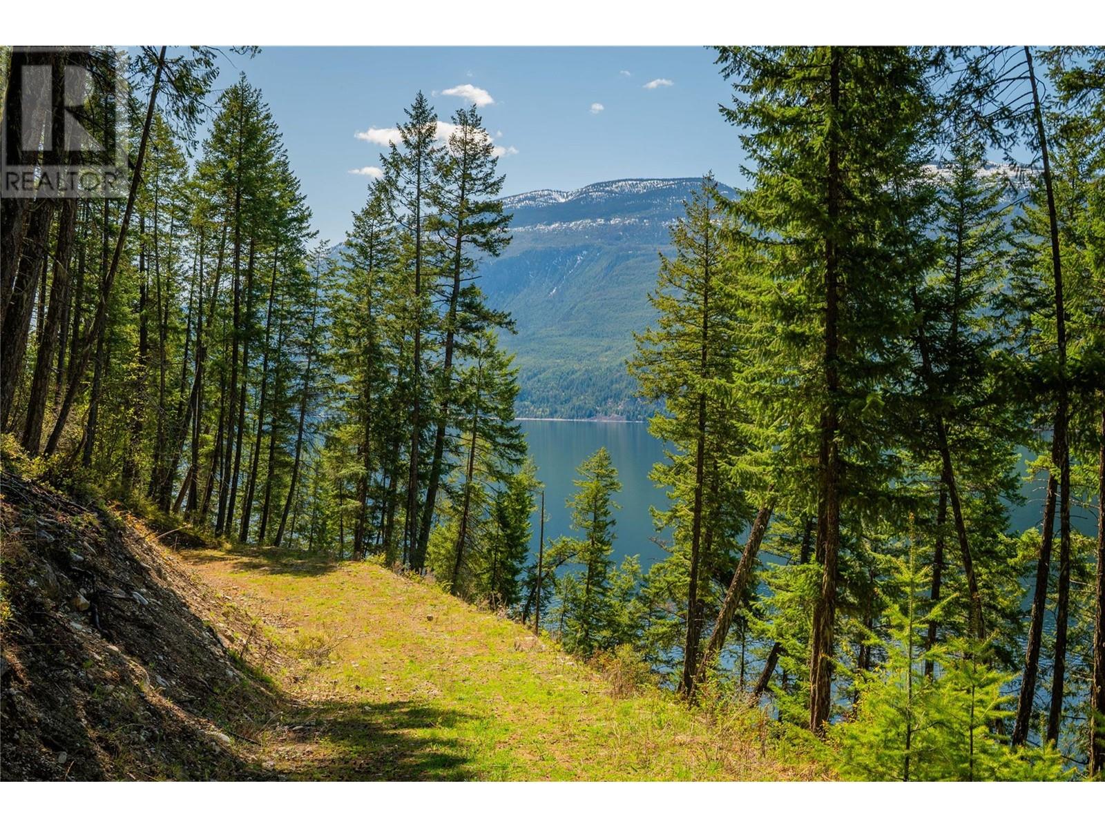 Photo 20 of 1423 Purcell Lane, Johnsons Landing BC