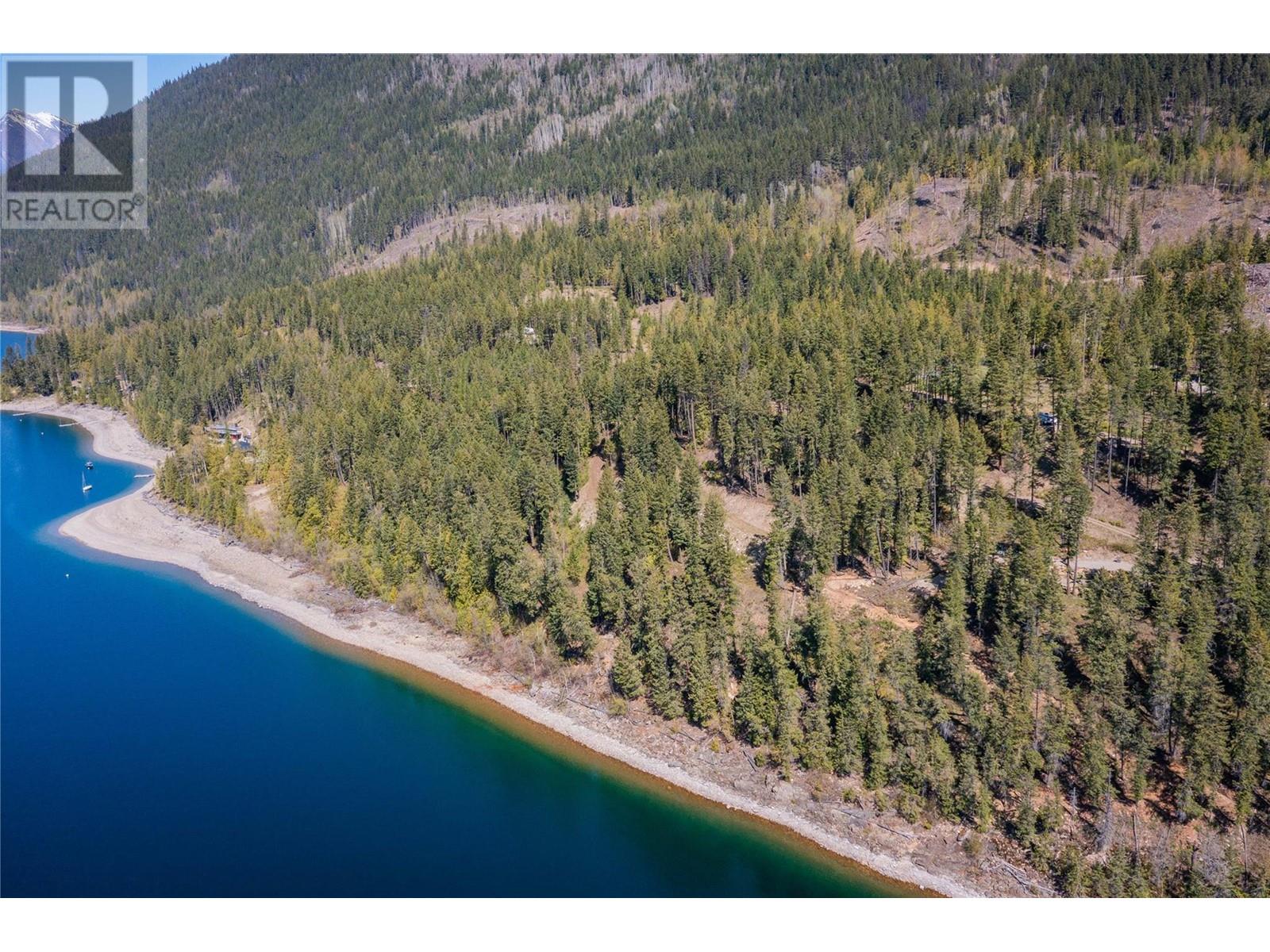 Photo 17 of 1423 Purcell Lane, Johnsons Landing BC