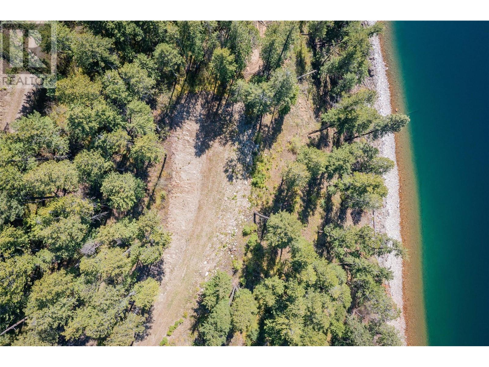 Photo 7 of 1423 Purcell Lane, Johnsons Landing BC