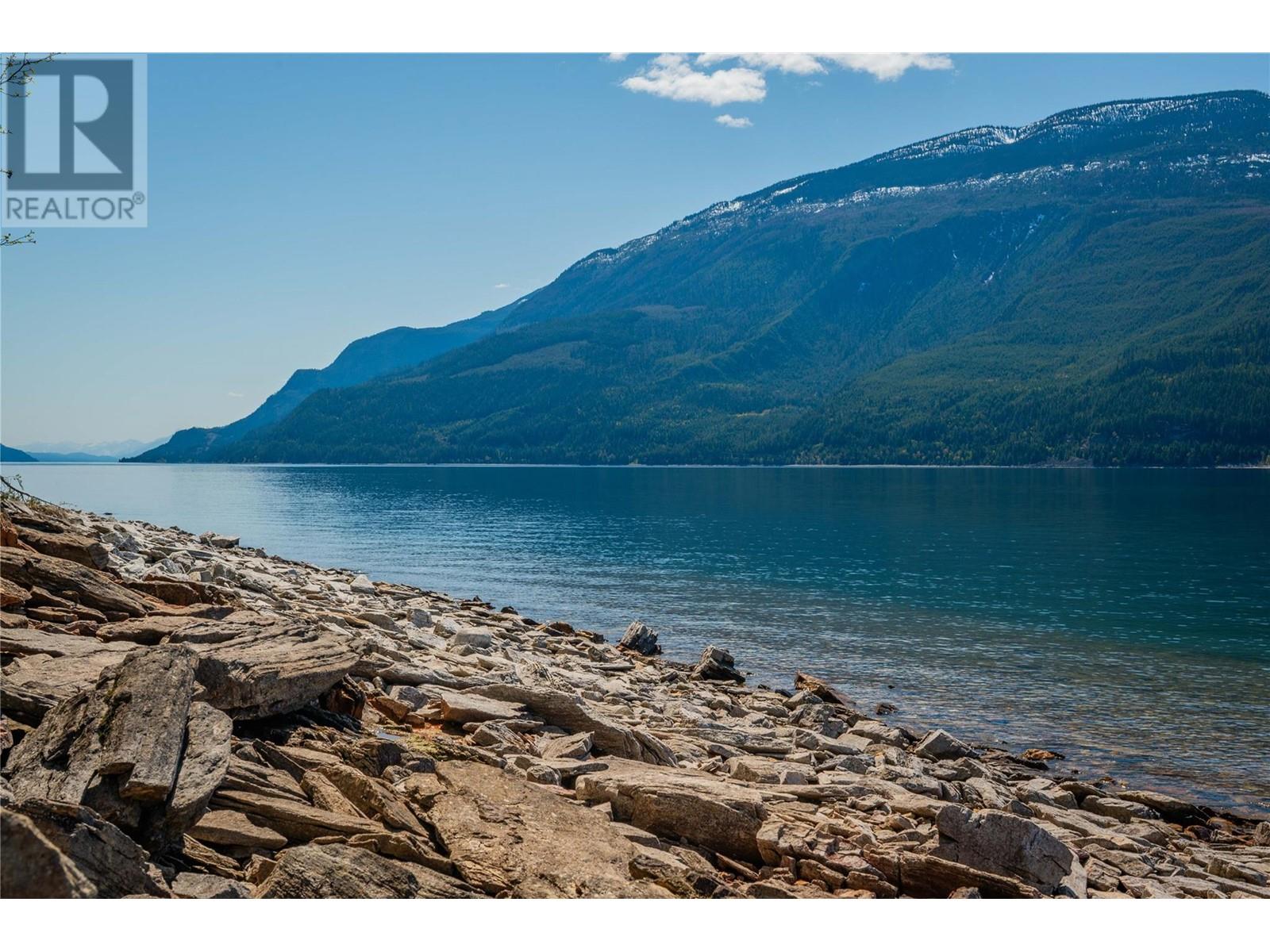 Photo 33 of 1423 Purcell Lane, Johnsons Landing BC