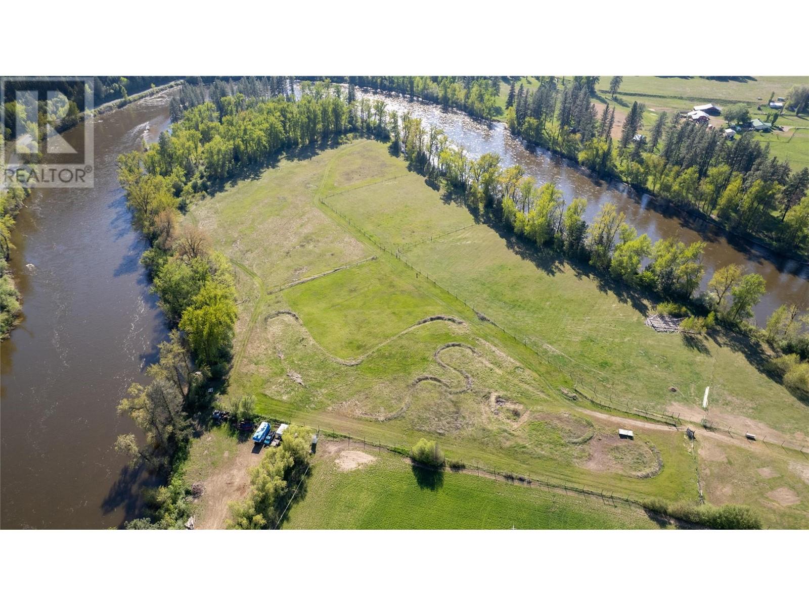 299 Antifaev Road, Grand Forks