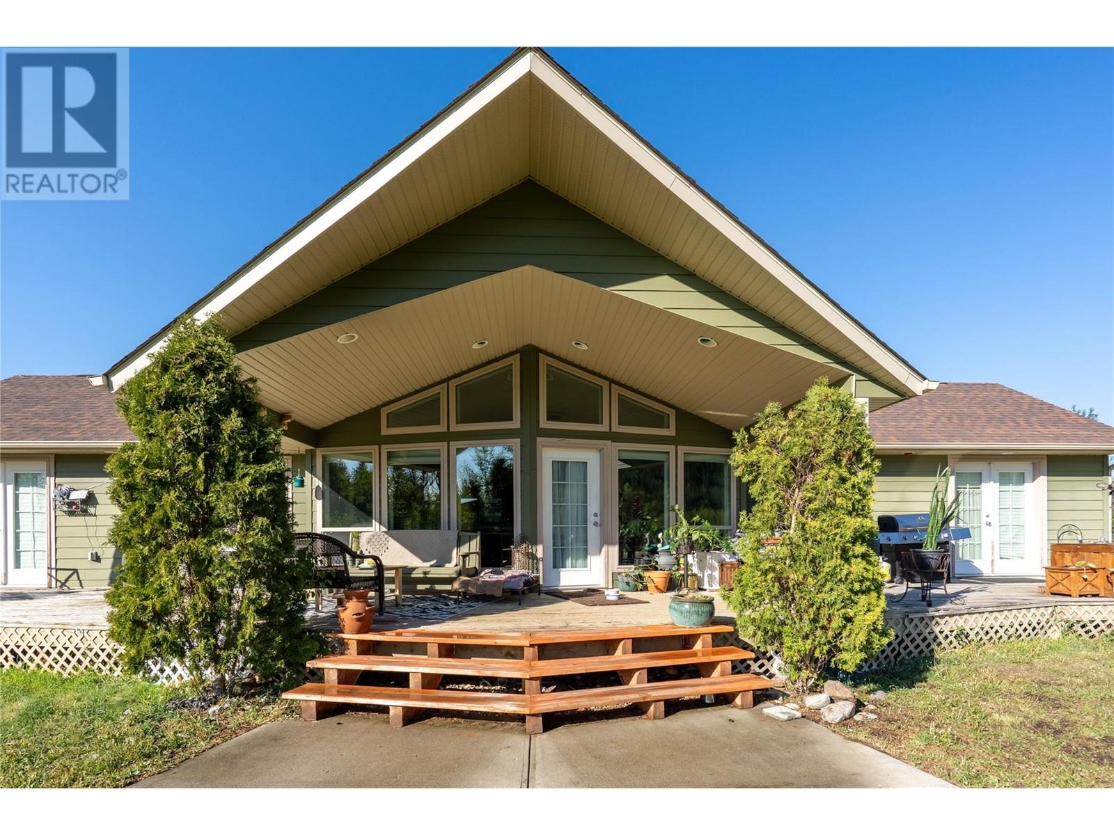 299 Antifaev Road, Grand Forks