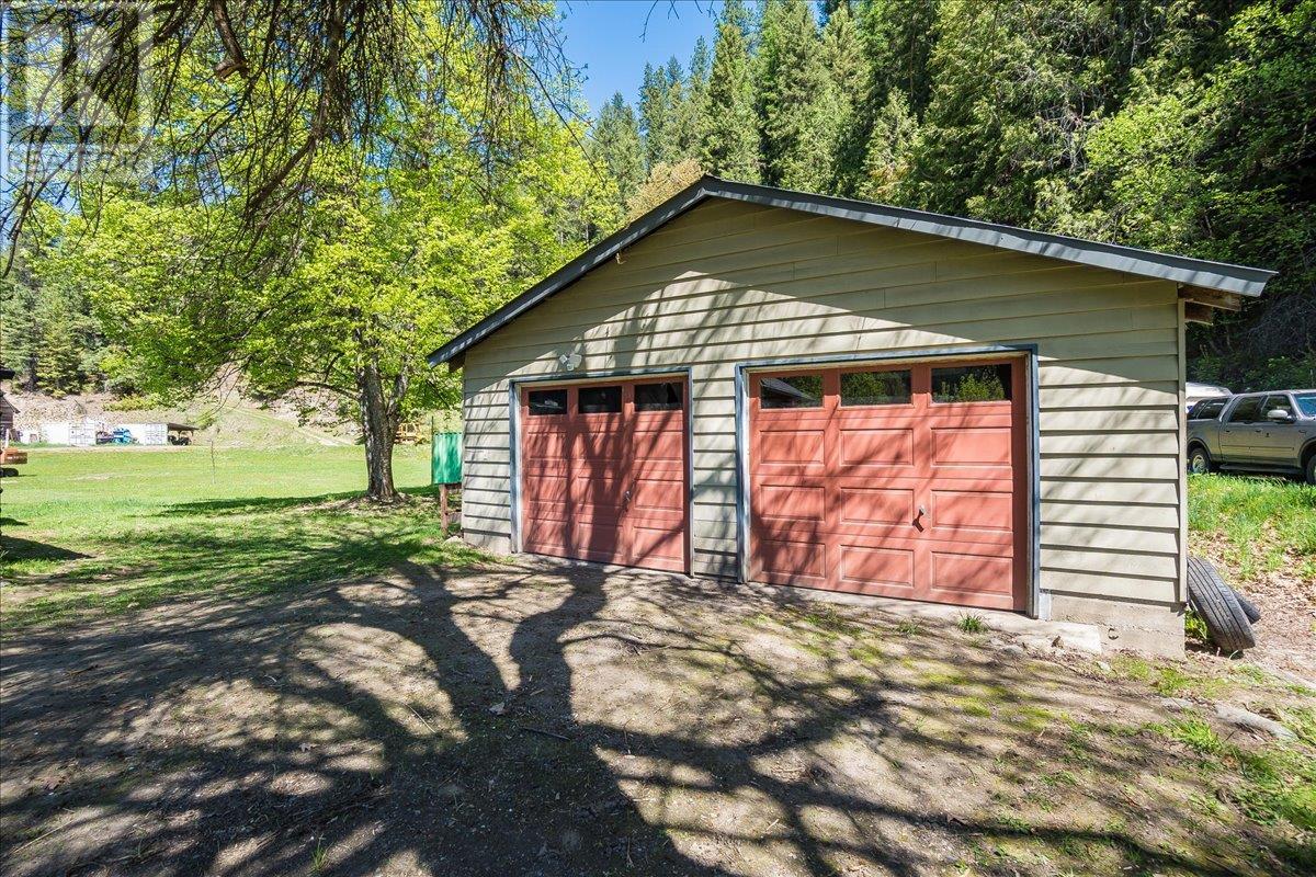 Photo 50 of 2398 Cunningham Road, Slocan Park BC