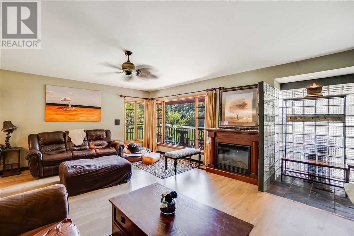 Photo 17 of 2398 Cunningham Road, Slocan Park BC