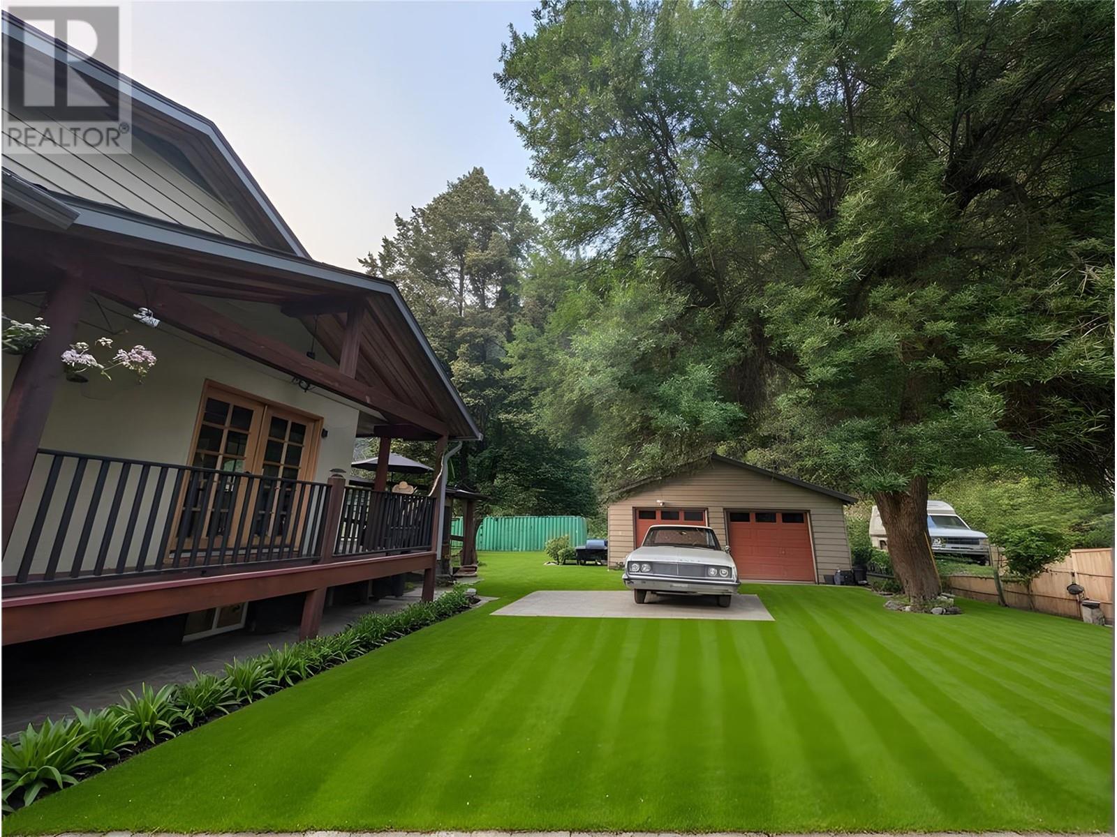 Photo 2 of 2398 Cunningham Road, Slocan Park BC