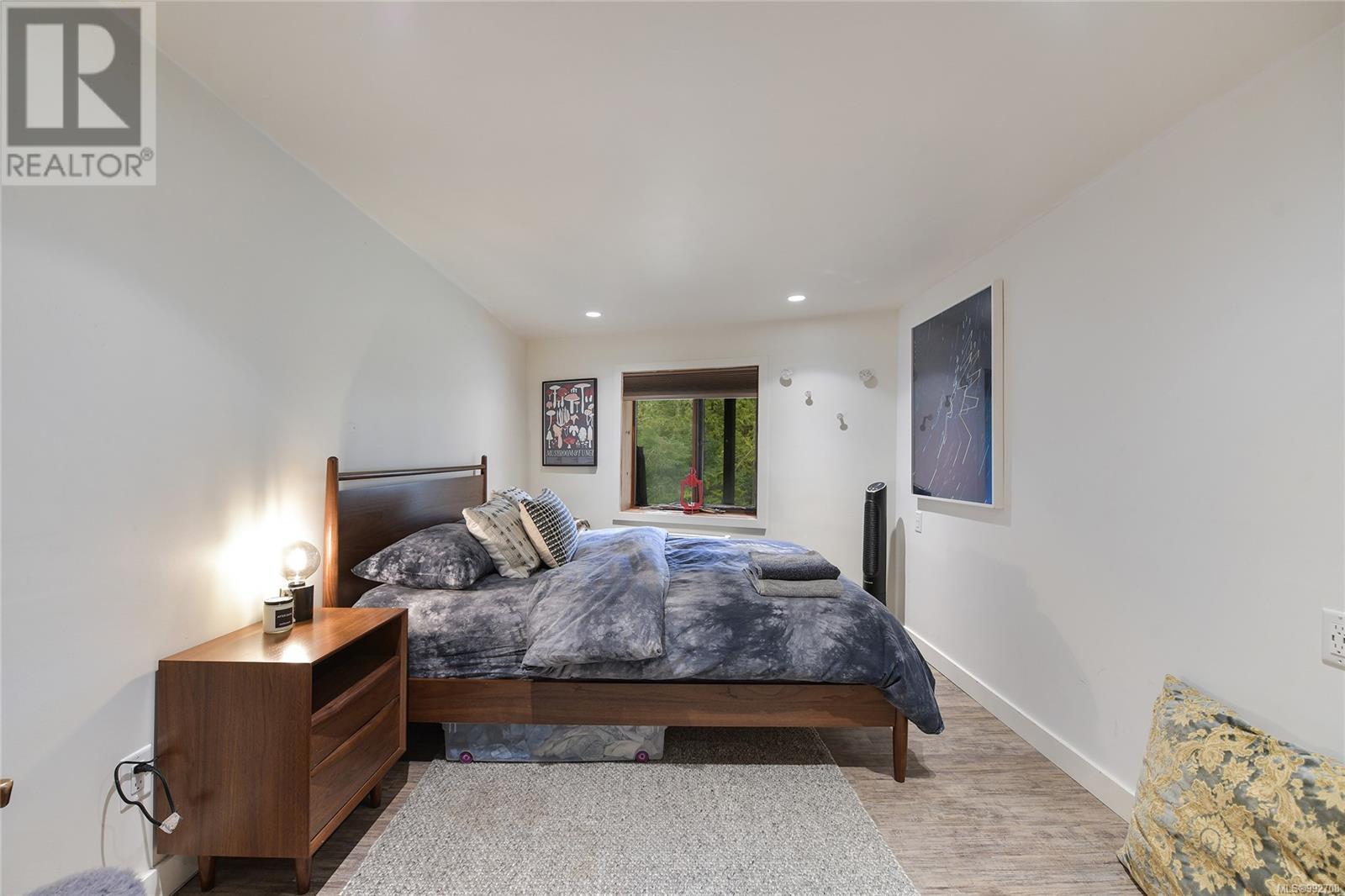  532 Aya Reach Road, Mayne Island