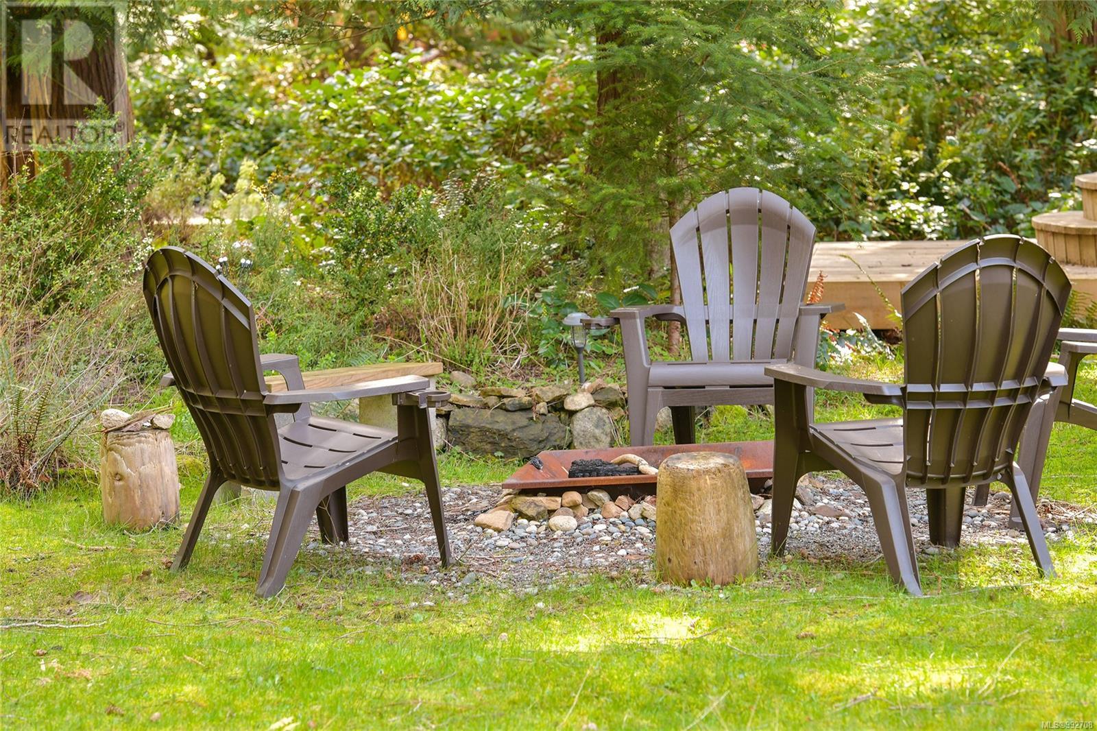  532 Aya Reach Road, Mayne Island