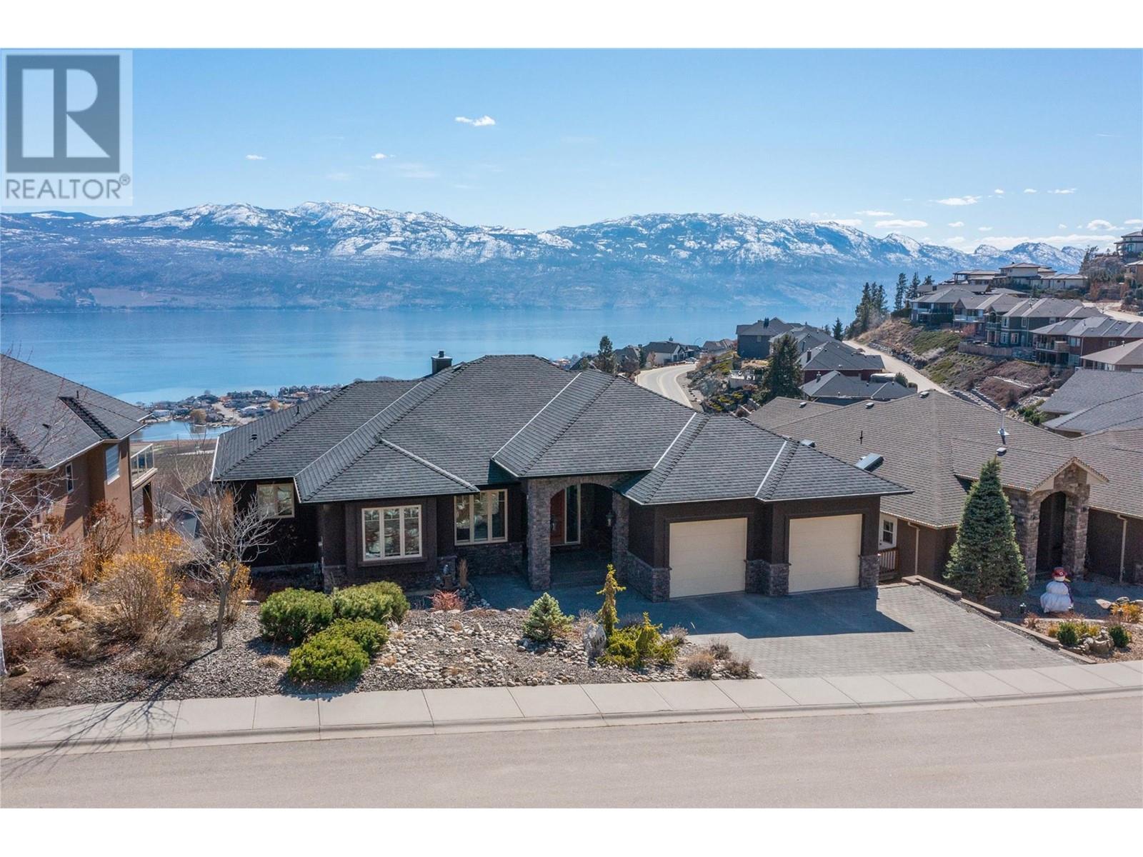 1487 Pinot Gris Drive, West Kelowna