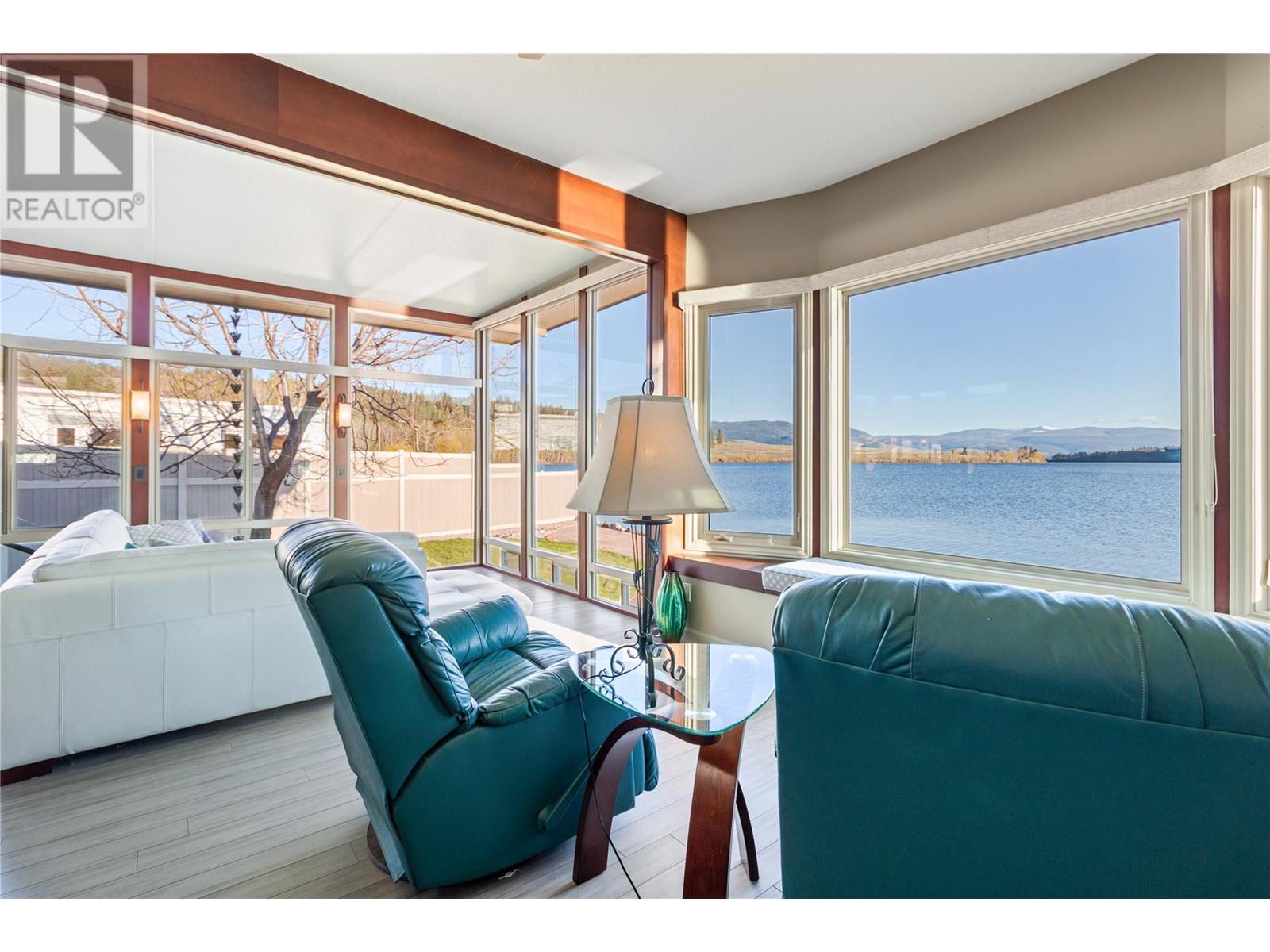 319 415 Commonwealth Road, Kelowna