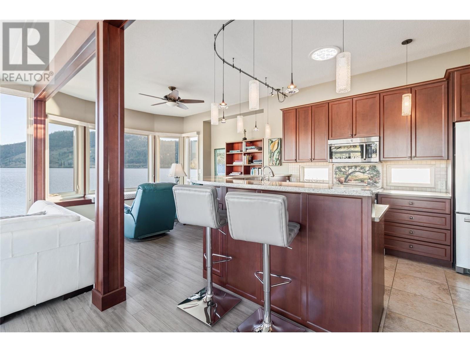 319 415 Commonwealth Road, Kelowna