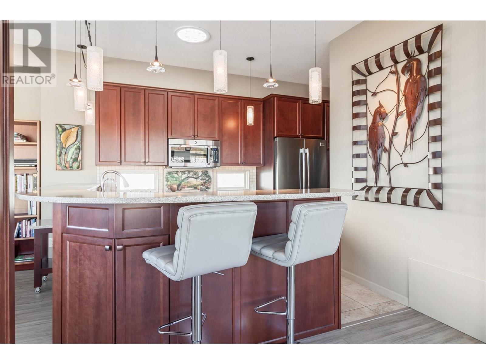 319 415 Commonwealth Road, Kelowna