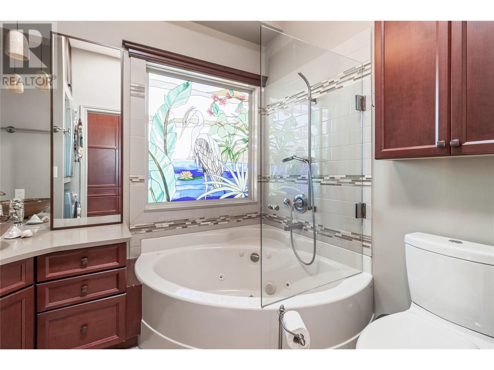 319 415 Commonwealth Road, Kelowna