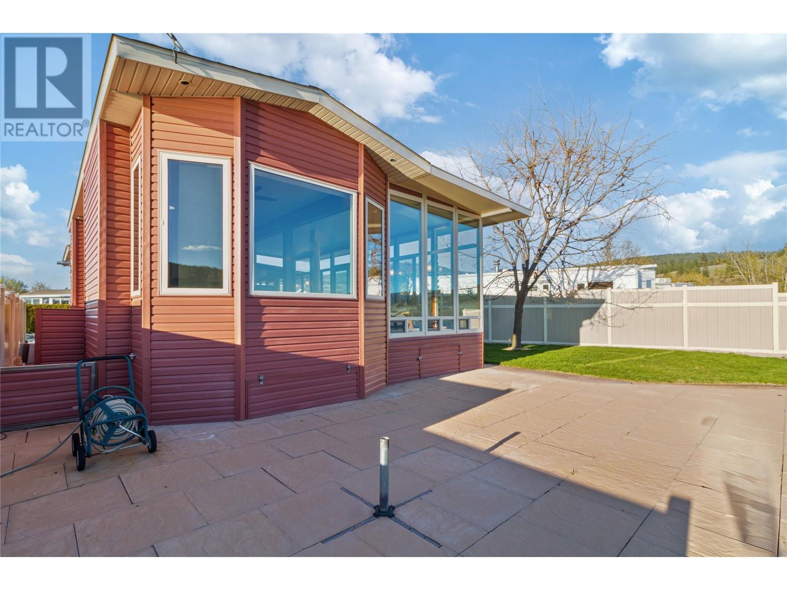 319 415 Commonwealth Road, Kelowna