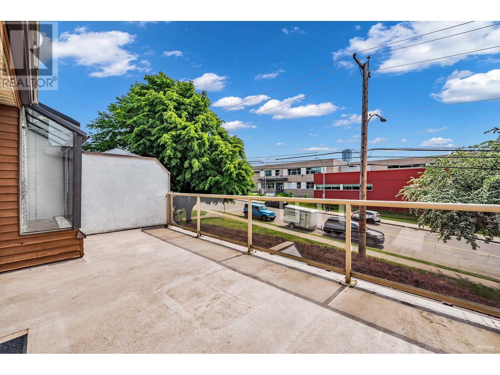 Photo 19 of 108 812 Milton Street, New Westminster BC