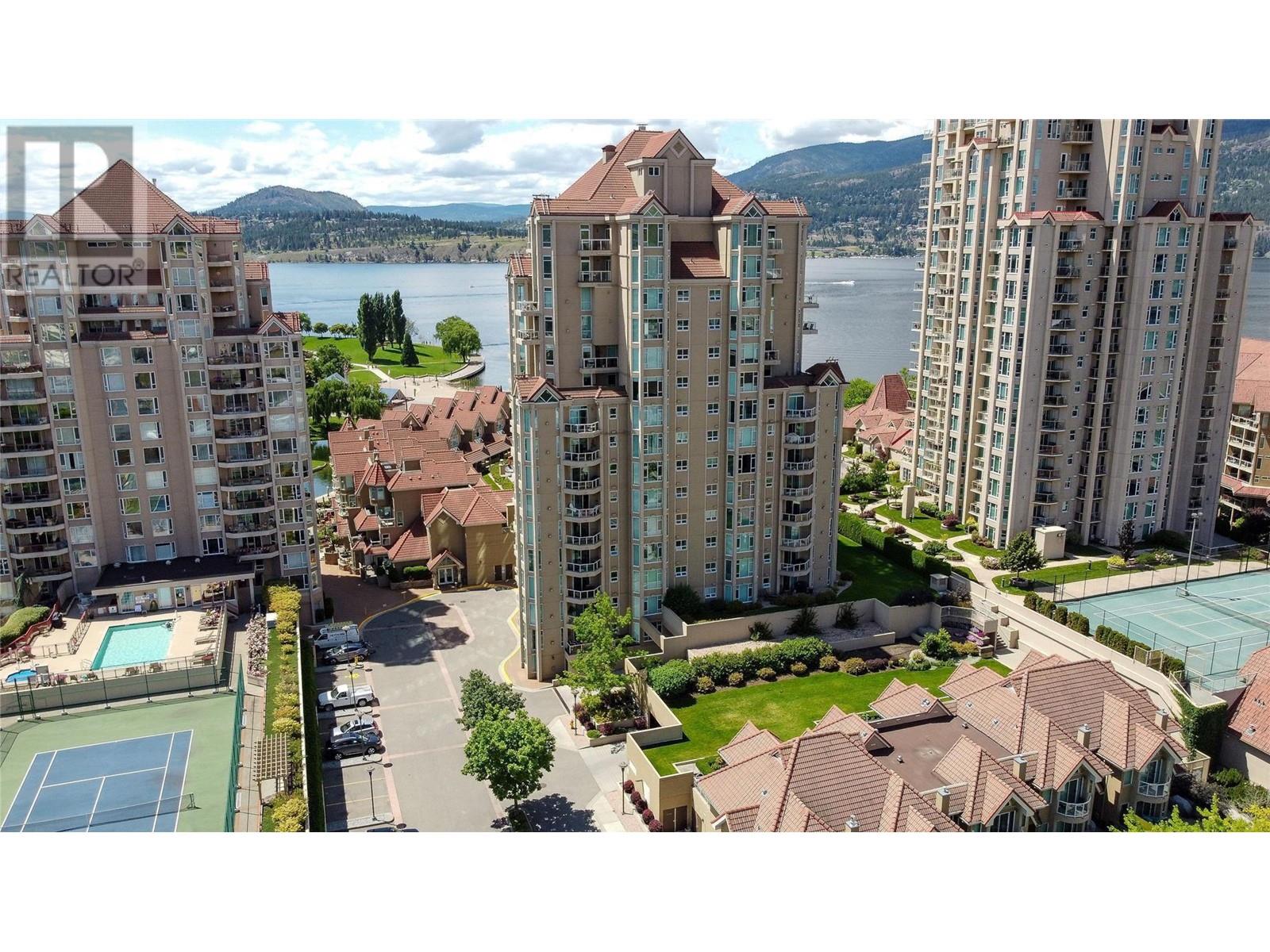 302 1152 Sunset Drive, Kelowna