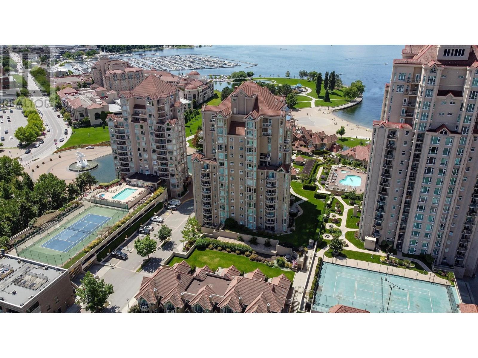 302 1152 Sunset Drive, Kelowna