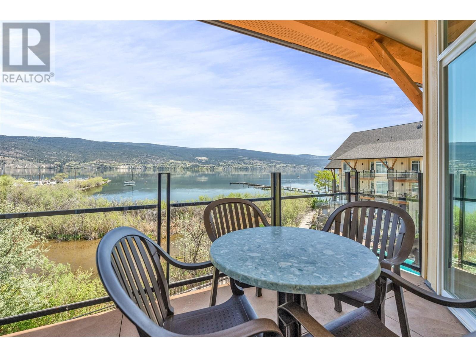 370 13011 Lakeshore Drive South, Summerland