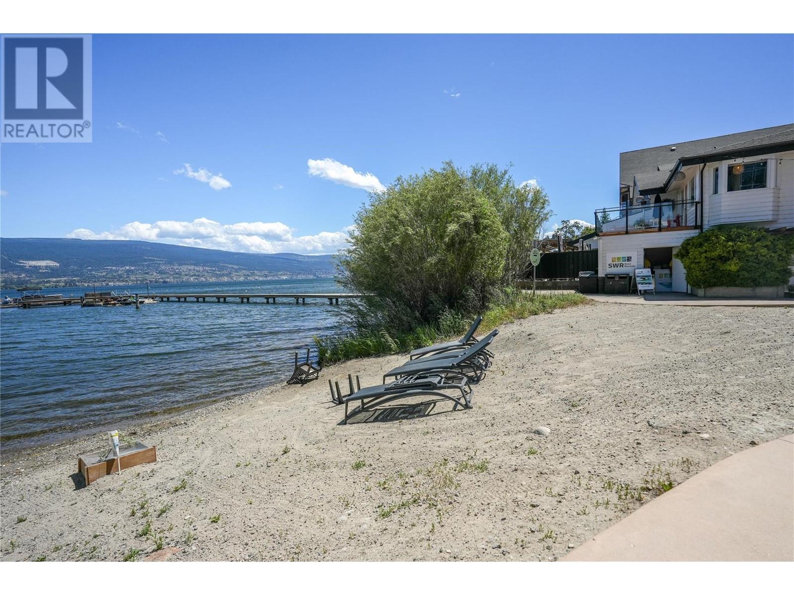 370 13011 Lakeshore Drive South, Summerland