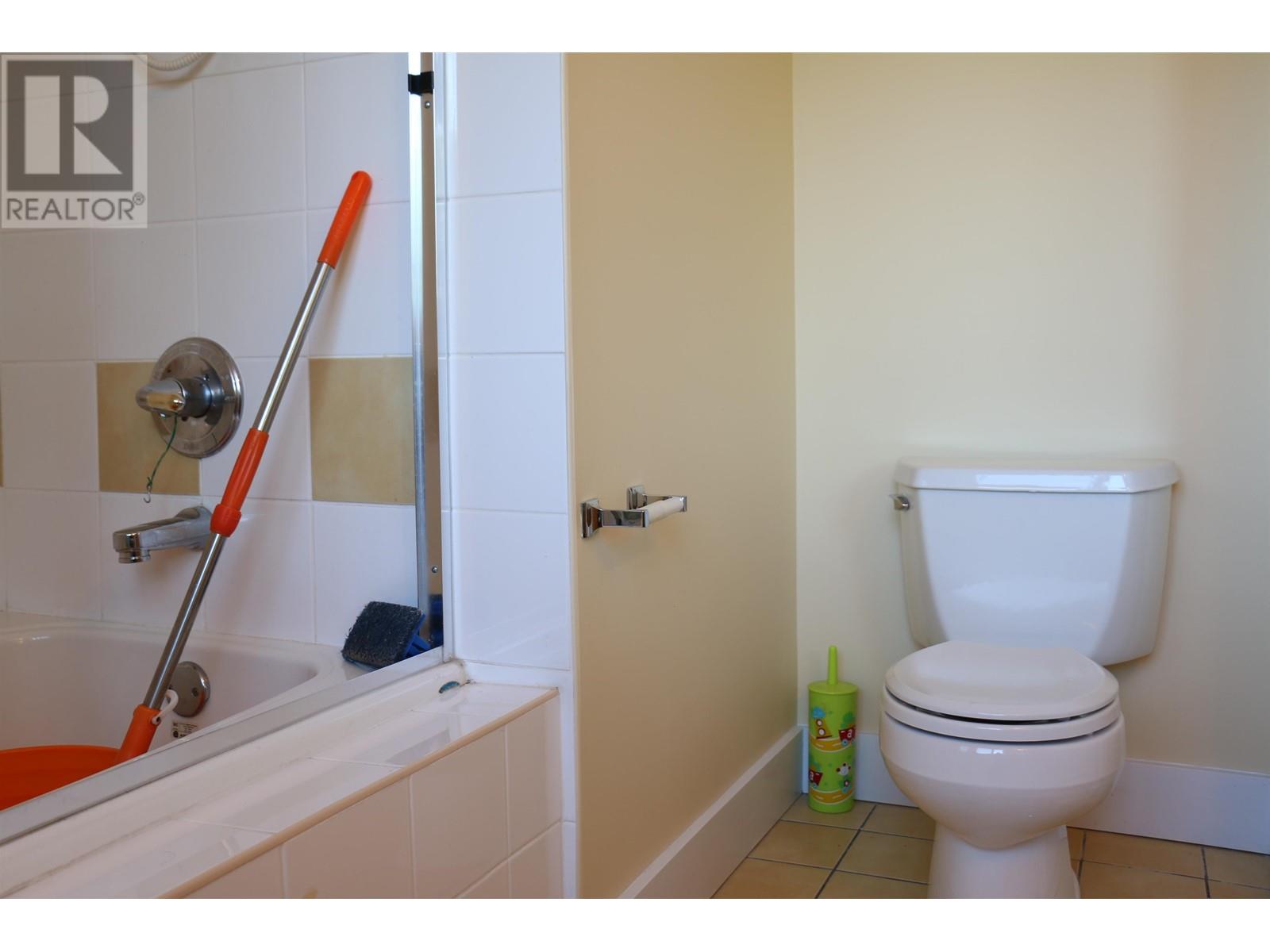 Photo 21 of 3 7833 St Albans Road, Richmond BC
