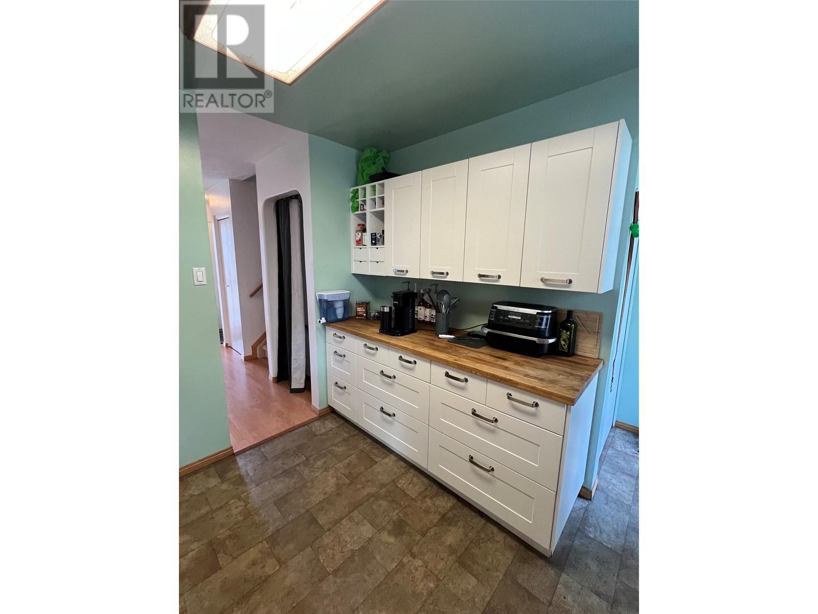 236 MURRAY Drive, Tumbler Ridge