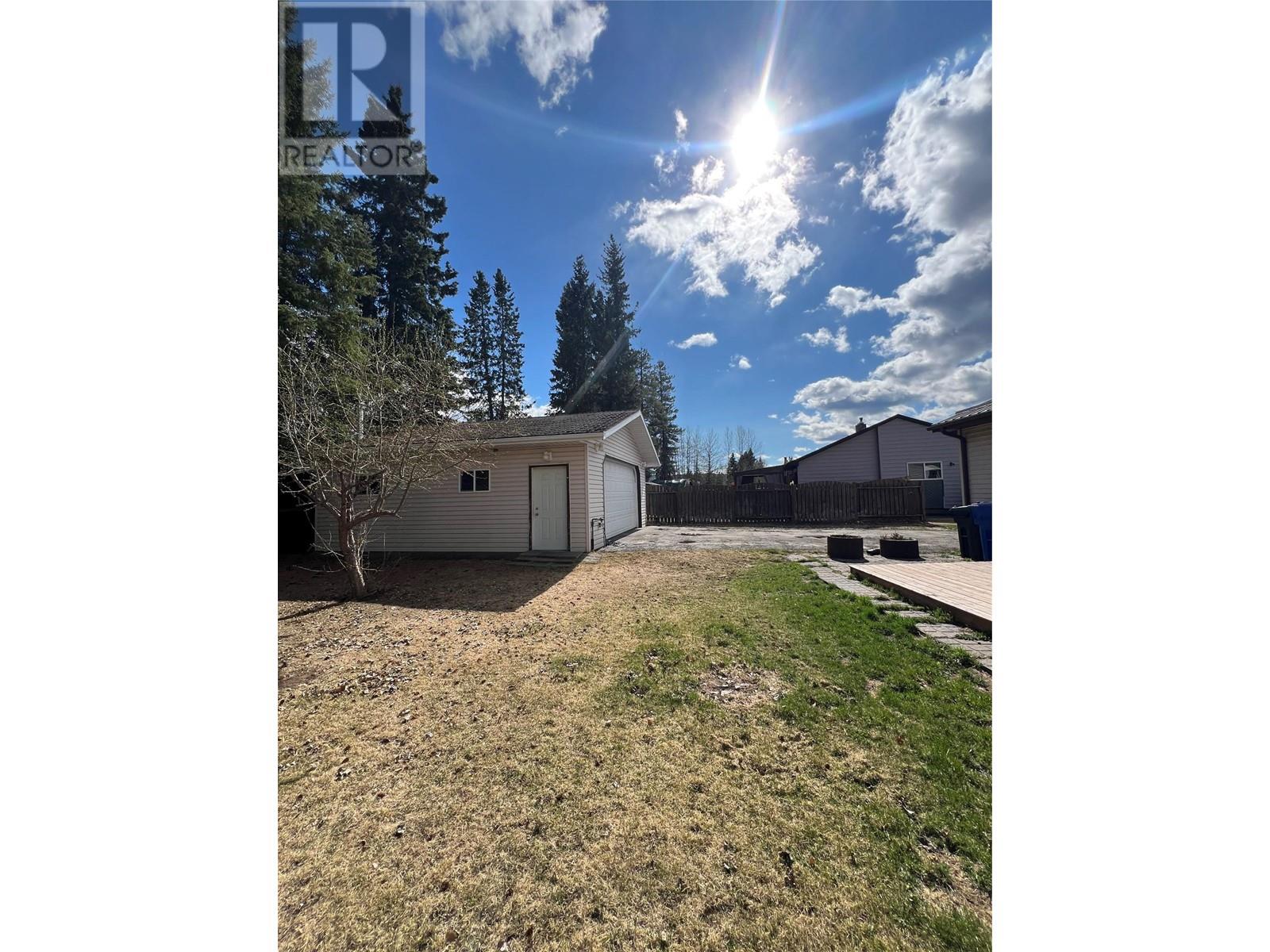 236 MURRAY Drive, Tumbler Ridge