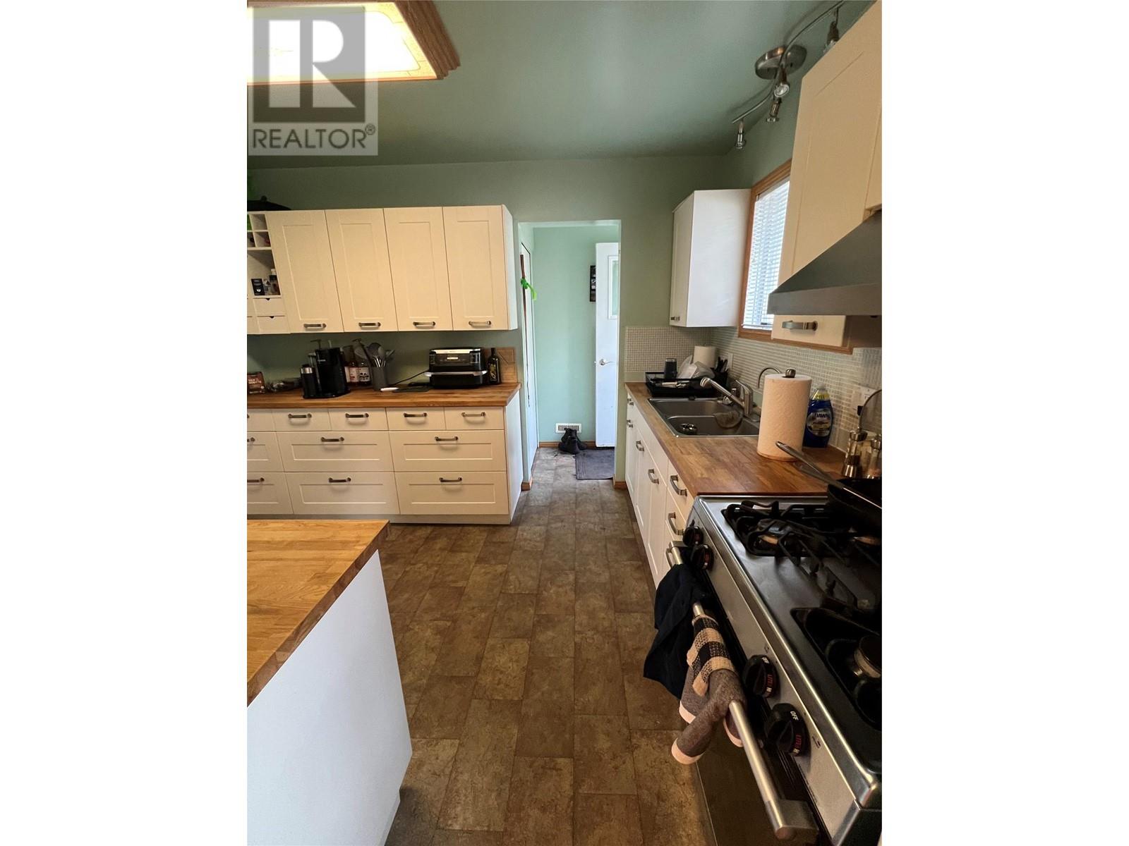 236 MURRAY Drive, Tumbler Ridge