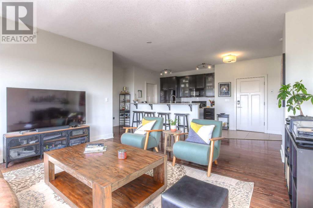 Single Family House for Sale in    Street SW South Calgary Calgary 